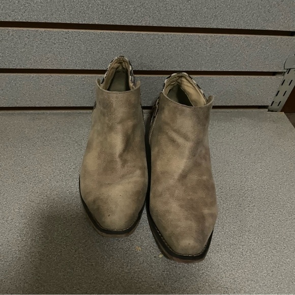 Roper Ankle Boots Women’s 9 Tan Aztec Zip Sides Western Booties Fashion EUC - Picture 2 of 8